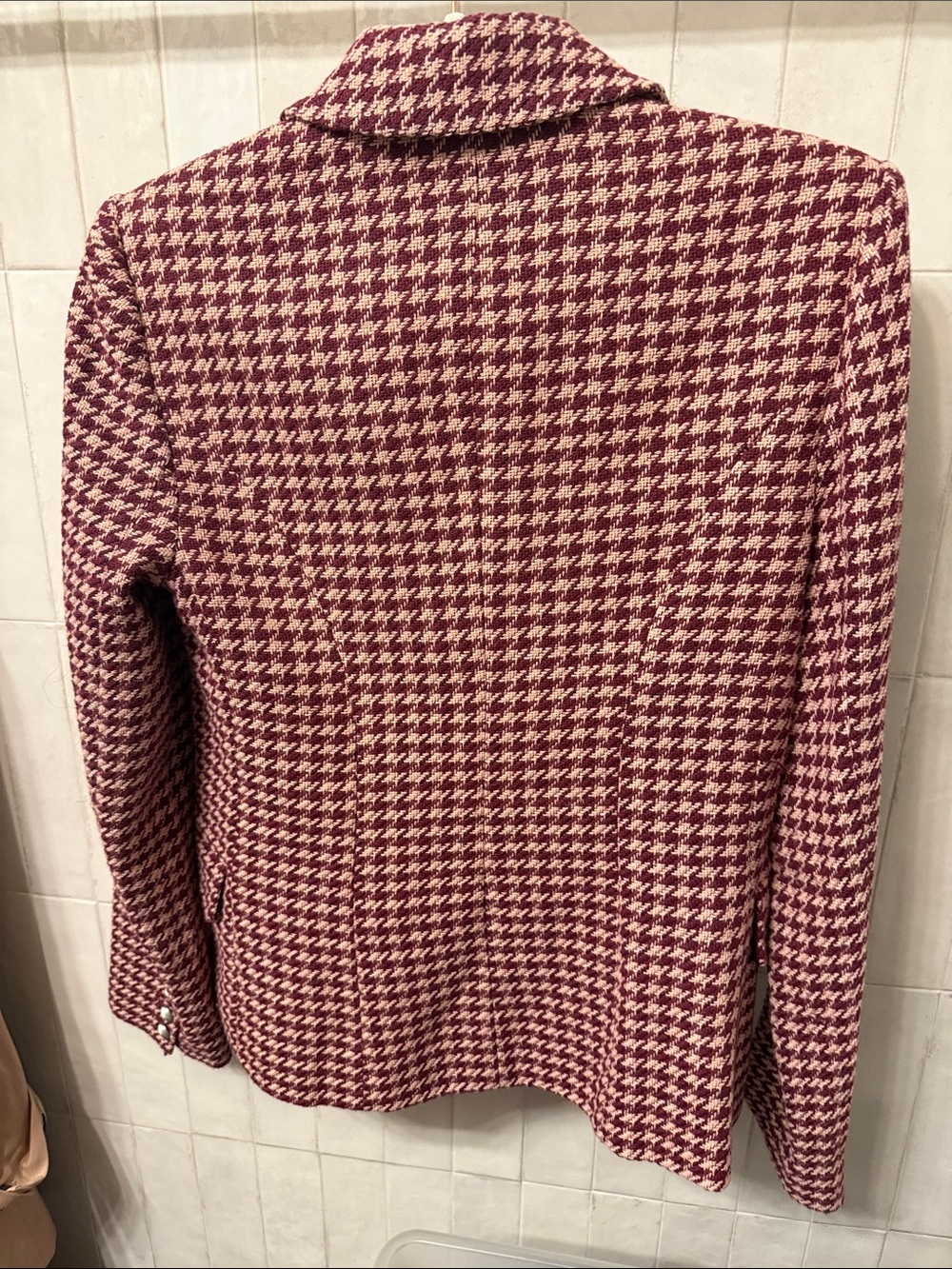 L'AGENCE Pink Houndstooth Double-Breasted Blazer - Picture 5 of 5